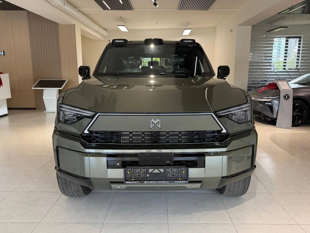 MHERO 817 (Prime) AWD